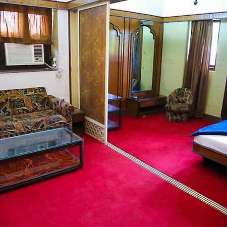 Hotel Happy Home Mumbai Ngoại thất bức ảnh