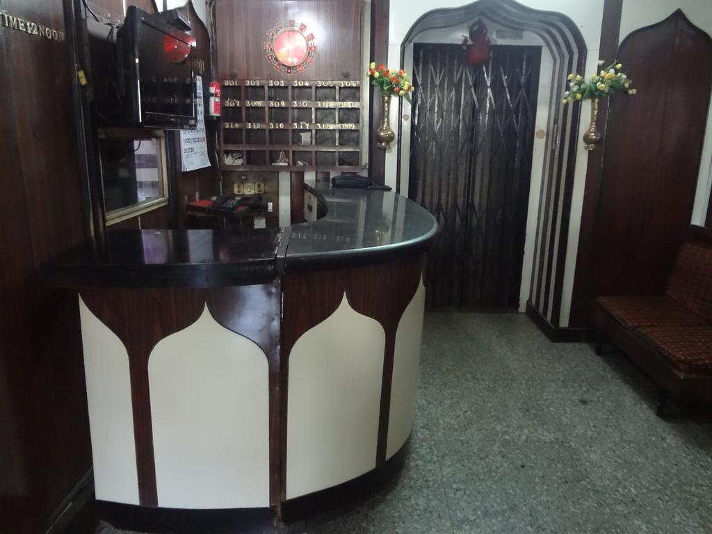 Hotel Happy Home Mumbai Ngoại thất bức ảnh