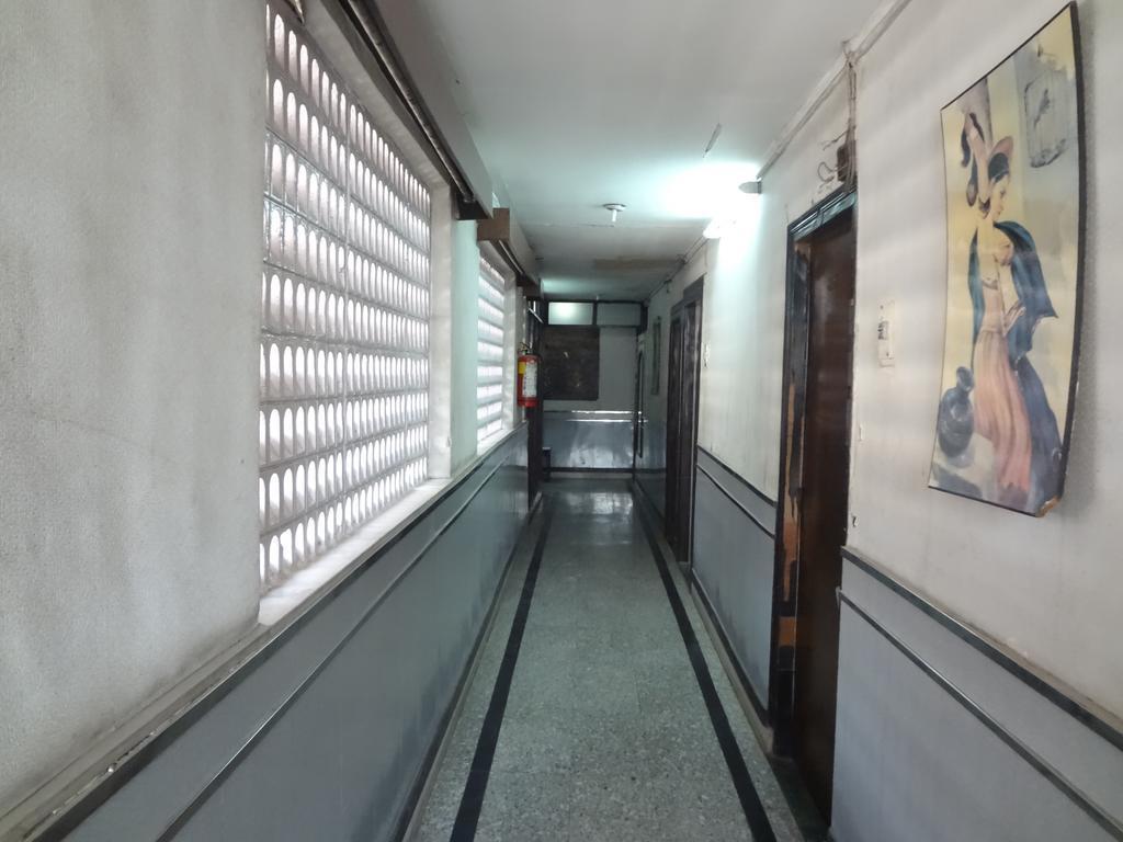 Hotel Happy Home Mumbai Ngoại thất bức ảnh