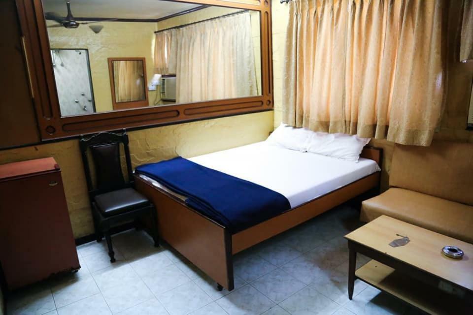 Hotel Happy Home Mumbai Ngoại thất bức ảnh
